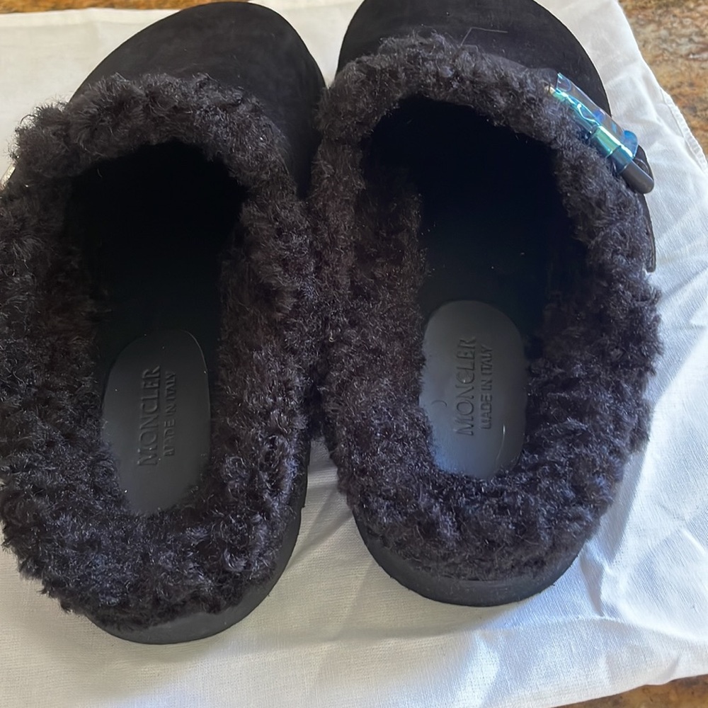 Moncler Mon Faux Shearling Mule (Women) 8US/ 38 EU - Picture 4 of 9